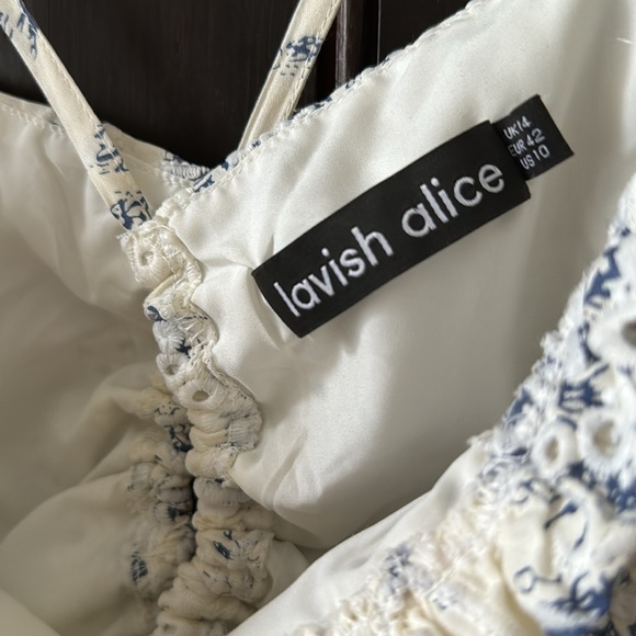 Beautiful garden party or bridal shower Lavish Alice dress from Nordstrom - Picture 2 of 6